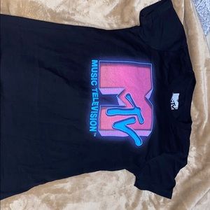 MTV t-shirt